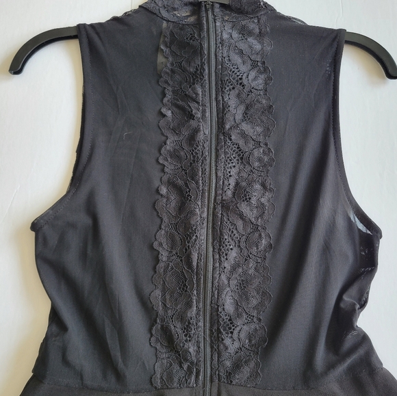 Windsor Sleeveless Sheer Lace Dress. - Picture 5 of 9